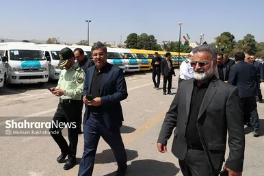 رونمایی از ١۵٠ دستگاه ون و اتوبوس با حضور وزیر کشور در مشهد