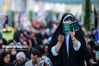 مراسم پر فیض دعای عرفه در حرم مطهر رضوی | یکشنبه ۲۷ خرداد
