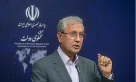 از روز اول فاصله&zwnj;گذاری را دنبال کردیم، این استراتژی تعطیل&zwnj;بردار نیست
