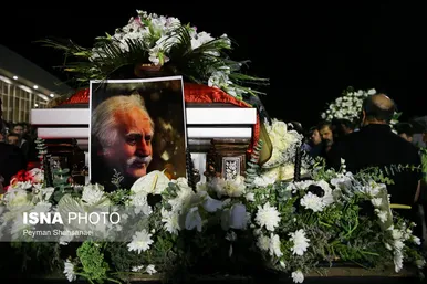 عکس‌هایی از ورود پیکر استاد محمود فرشچیان به کشور