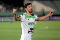 مهاجم استقلالی رباط پاره کرد
