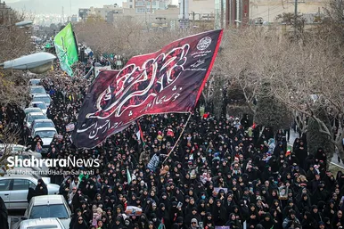 تشییع دو تن از شهدای حمله تروریستی کرمان در مشهد