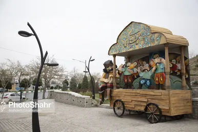 یادمان‌های نوروزی در خیابان‌های شهر