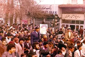 صفحه&zwnj;ای دیگراز وقایع تاریخ انقلاب اسلامی | حمله عمال رژیم پهلوی به حرم مطهر امام رضا(ع) در ۲۹ آبان ماه ۱۳۵۷&zwnj;