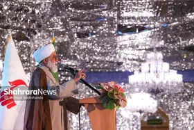 تولیت آستان قدس رضوی در آئین دومین کنگره جهانی شهدای مقاومت در حرم امام&zwnj;رضا (ع): مبارزه با مستکبران، آموزه مکتب اهل&zwnj;بیت (ع) است