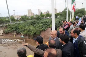 وزیر کشور با حضور در مناطق سیل&zwnj;زده مشهد: نوسازی و بازسازی بافت فرسوده منطقه سیدی در دستور کار دولت است+ فیلم