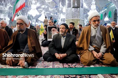 برگزاری آیین گرامیداشت سالروز نهم دی در حرم مطهر امام‌رضا(ع)