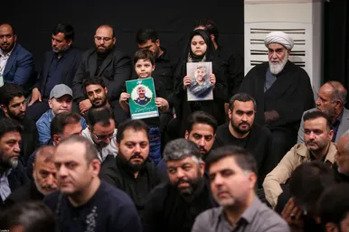 گزارش تصویری | مراسم بزرگداشت شهدای جنگ تحمیلی اخیر با حضور رهبر انقلاب اسلامی