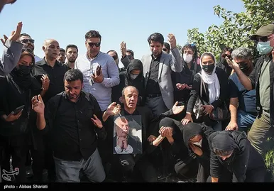 مراسم تشییع و خاکسپاری «منوچهر اسماعیلی» پیشکسوت دوبله ایران