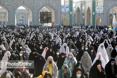 اقامه نماز عید سعید فطر در حرم مطهر امام رضا(ع)