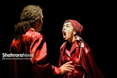 گزارش تصویری |  نمایش «هملت هپی‌اند»
