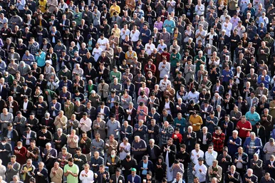 نماز عید فطر در حرم مطهر رضوی