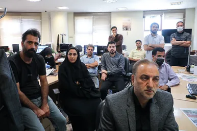 حضور شهردار مشهد در روزنامه شهرآرا به مناسبت روز خبرنگار
