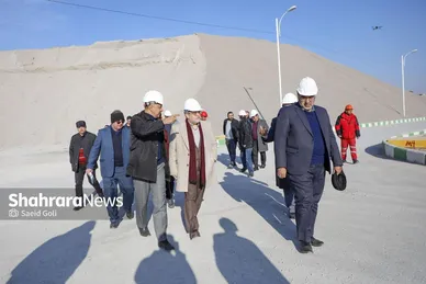 گزارش تصویری | بازدید شهردار مشهد از کارخانه‌های تولید آسفالت و بتن شهید مجیدی و پروژه احداث دوربرگردان غیرهم‌سطح شرقی ابوطالب