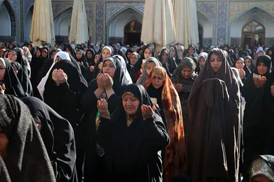 نماز عید قربان در حرم مطهر رضوی