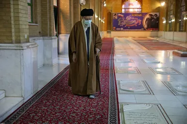حضور رهبر معظم انقلاب در مرقد مطهر امام خمینی(ره) و گلزار شهیدان