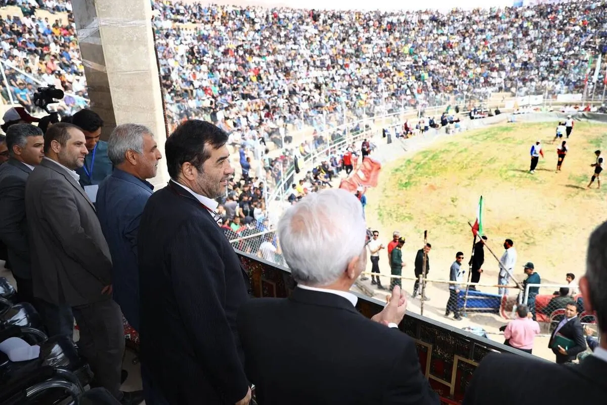 حضور وزیر ورزش در گود کشتی با چوخه اسفراین