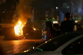 شهادت طلبه بسیجی با پرتاب کوکتل مولوتف اغتشاشگران در شیراز