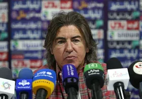 ساپینتو: مطمئنم که پرسپولیس را می&zwnj;بریم | این آخرین بازی عمرمان است + عکس
