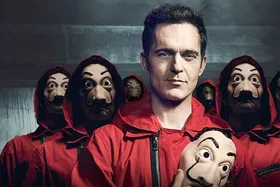 کاراکتر&zwnj; سریال جذاب Money Heist روی پوستر یک مجموعه جدید + عکس