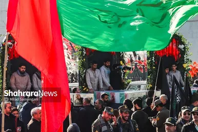 اجتماع عزاداران فاطمی و تشییع پیکر ۱۲ شهید گمنام دفاع مقدس و ۲ شهید حادثه تروریستی راسک در مشهد