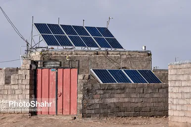 درآمدزایی اهالی روستای چاه نسر به کمک پنل های خورشیدی
