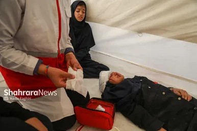گزارش تصویری | مانور سراسری زلزله در دبیرستان نرجس‌خاتون در مشهد (۷ آذر ۱۴۰۳)