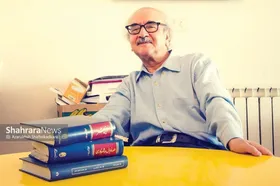 من کاتب شعر&zwnj;های مادرم بودم | بخش&zwnj;هایی از مطلبی به قلم دکتر محمدرضا شفیعی کدکنی، درباره مشهد قدیم و کتاب فروشی هایش