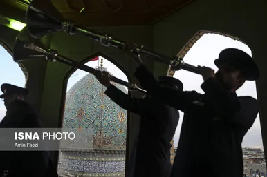 لحظه تحویل سال ۱۴۰۳ در حرم حضرت شاهچراغ (ع)