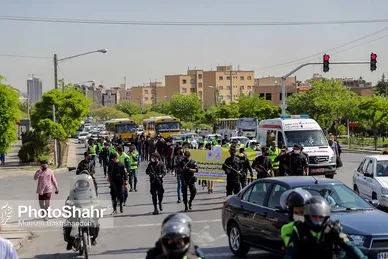 گرداندن حادثه‌آفرینان چهارشنبه‌سوری در سطح شهر