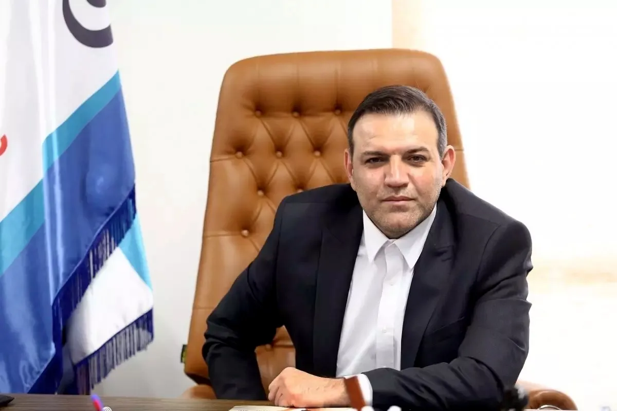 شکایت عزیزی خادم از فدراسیون فوتبال