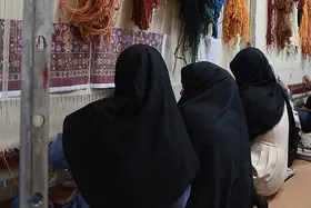 نبض معیشت مددجویان کمیته امداد در  هزارتوی پاس&zwnj;کاری مسئولان