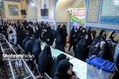آخرین ساعات انتخابات ریاست جمهوری در حرم مطهر رضوی