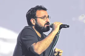 آغاز فصل جدید کنسرت آرمان گرشاسبی در ورزشگاه تنیس باشگاه انقلاب