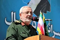 مشاور فرمانده کل سپاه: تنگه هرمز بسته است | عبور نفتکش‌ها با پاسخ قاطع روبه‌رو می‌شود