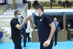 مچ اندازی شاگرد و استاد به نفع هورسان تمام شد