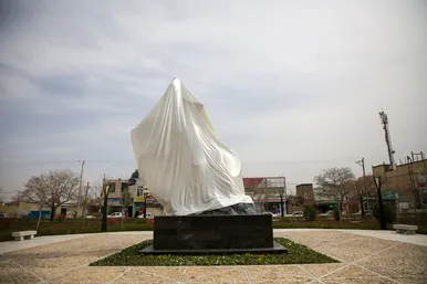آیین رونمایی از یادمان «گذرسیاوش از آتش»