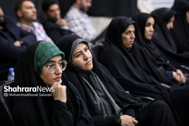 دیدار خبرنگاران و اصحاب رسانه با آیت الله علم الهدی به مناسبت روز خبرنگار