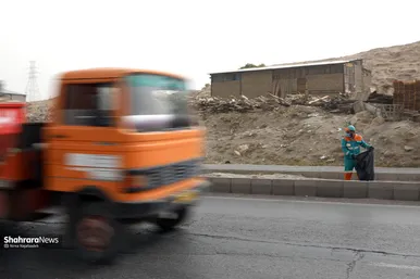 پاکسازی ٧ محور ورودی مشهد مقدس در دهه آخر صفر