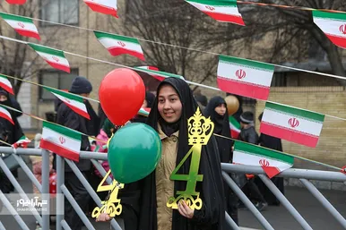 گزارش تصویری حضور باشکوه مردم مشهد در راهپیمایی ۲۲ بهمن - ۲