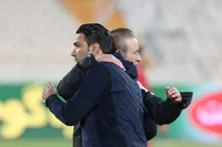 پیشکسوتان در پی حل اختلاف سرمربی پرسپولیس و استقلال
