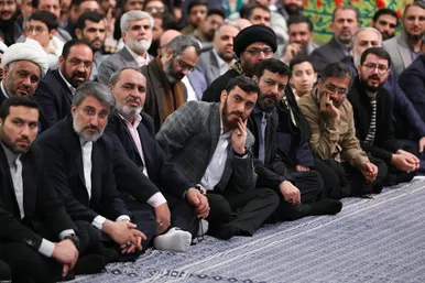 گزارش تصویری | دیدار هزاران نفر از مداحان و ستایشگران اهل بیت(ع) با رهبر انقلاب اسلامی