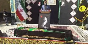 ویدئو | مراسم تشییع پیکر عالم ربانی محمدرضا حکیمی در حرم مطهر رضوی