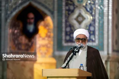 مراسم وداع با پیکر شهید حجت‌الاسلام محمد اصلانی در حرم مطهر رضوی