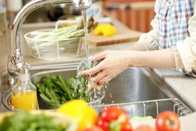 چه سبزیجات و میوه&zwnj;هایی برای دوران کرونا خوب است؟