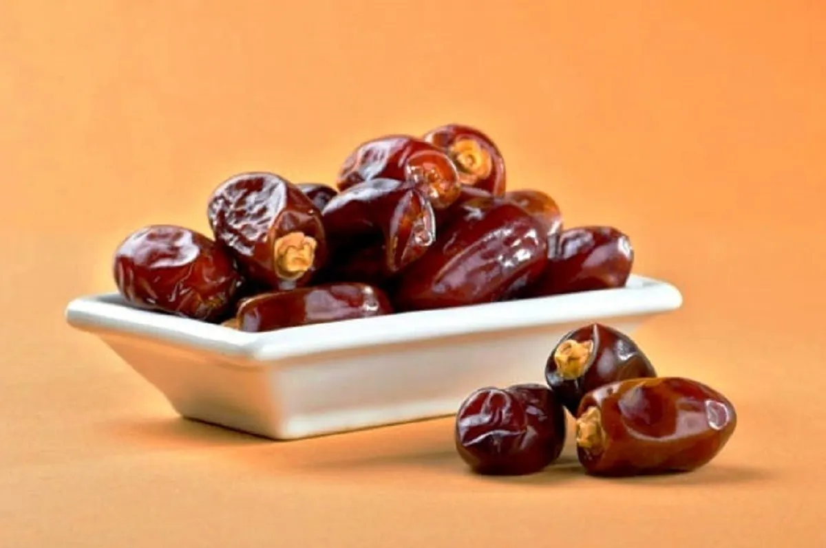 عوارض صادرات خرما ۵۰ درصد شد (۲۶ بهمن ۱۴۰۲)