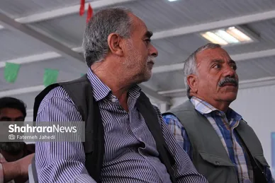 گزارش تصویری | نشست صمیمی با کارگران در ایست‌کار میدان امام‌حسین(ع) مشهد (۱۱ اردیبهشت ۱۴۰۴)