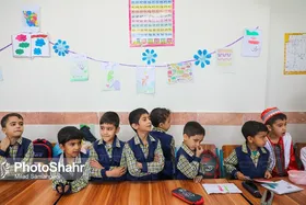 واکسیناسیون دهمی&zwnj;ها اجباری است | مهلت تکمیل غربالگری دانش&zwnj;آموزان تا بهمن ۱۴۰۴