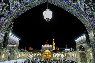 تحویل سال 1402 در حرم مطهر امام رضا (ع)