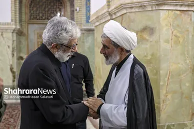 گزارش تصویری | شب چهارم مراسم بزرگداشت رهبر شهید انقلاب اسلامی در حرم مطهر رضوی